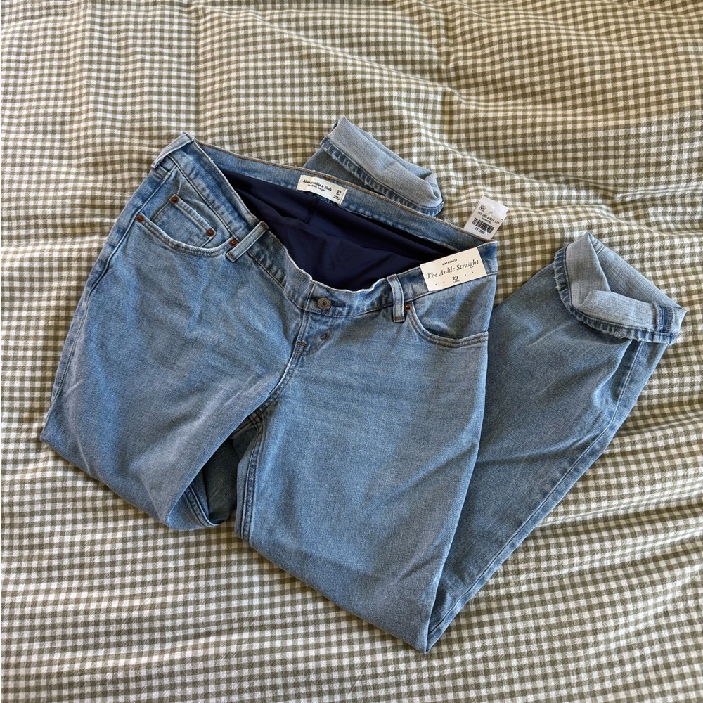 Abercrombie & Fitch The Ankle Straight Maternity Jeans